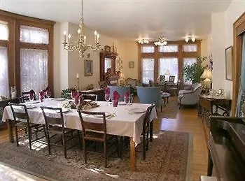 Hotel Adagio Bed And Breakfast Denver
